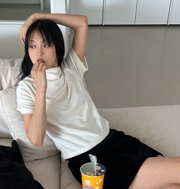 NOOR HALF SLEEVE TURTLENECK